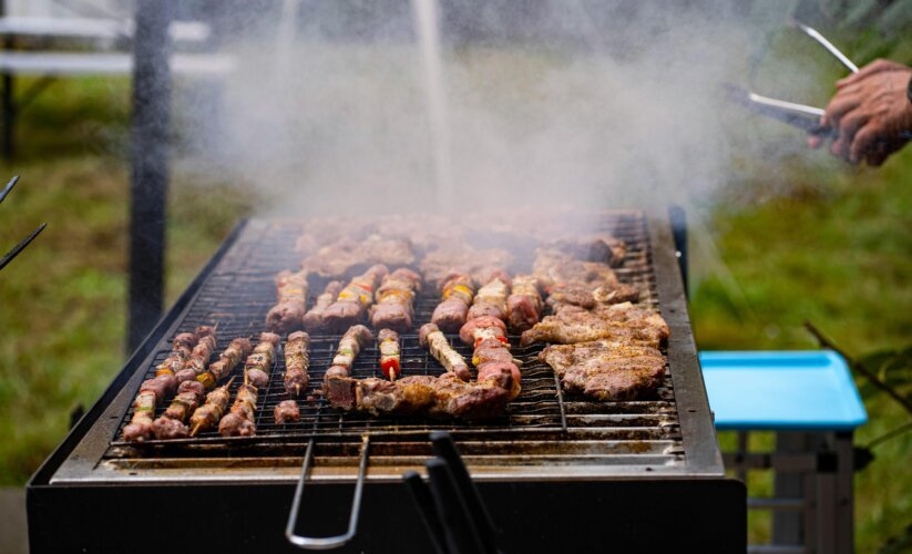 Top 5 barbecue — Brochettes, ailes & saumon maison rapides